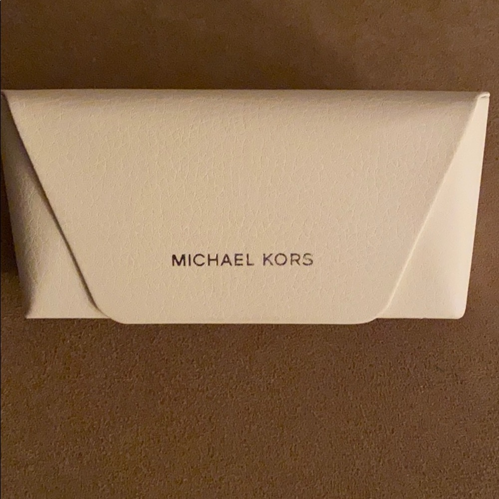 Michael Kors Case!